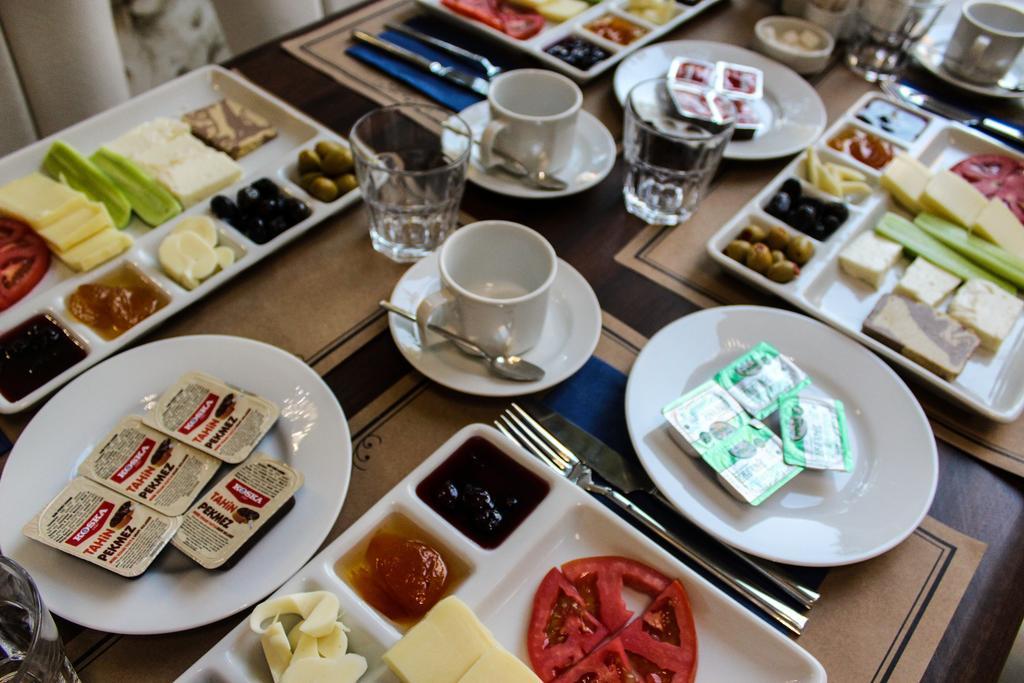Grand Bursa Hotel Bagian luar foto